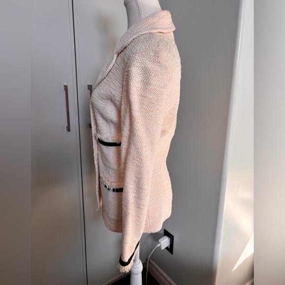 St. John Cream Textured Blazer with Black Accents - Picture 4 of 12